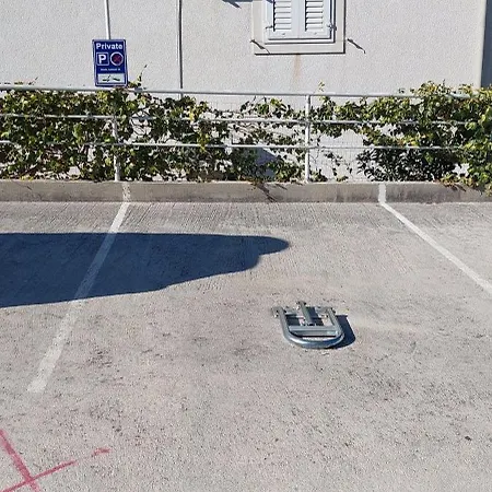 Keko, Sutivan, Brac Apartament *